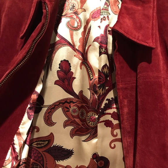 🚩 NWT Burgundy suede jacket - Picture 5 of 7